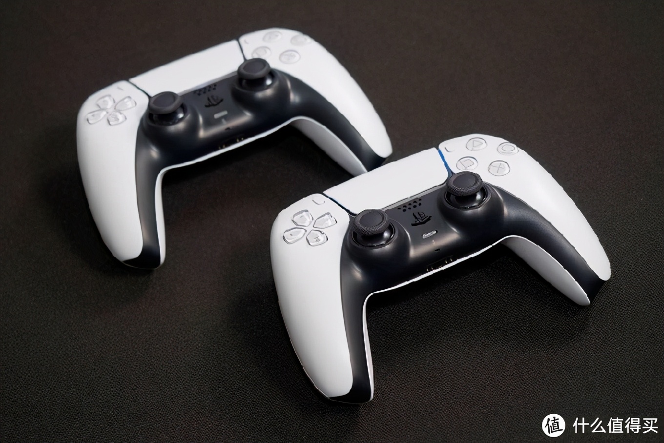PlayStation 5上手：当按键过程也成为“玩”的一环
