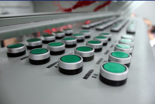 天绎开创有源RFID卡自动化生产时代