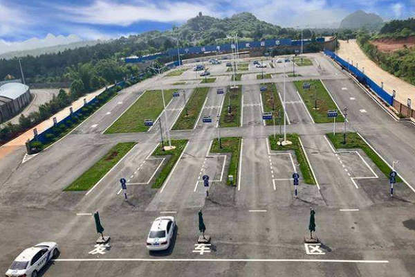 科目一二三考试费用是多少钱?