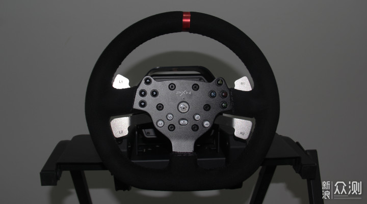 今晚7点带上莱仕达V10方向盘我在秋名山等你!