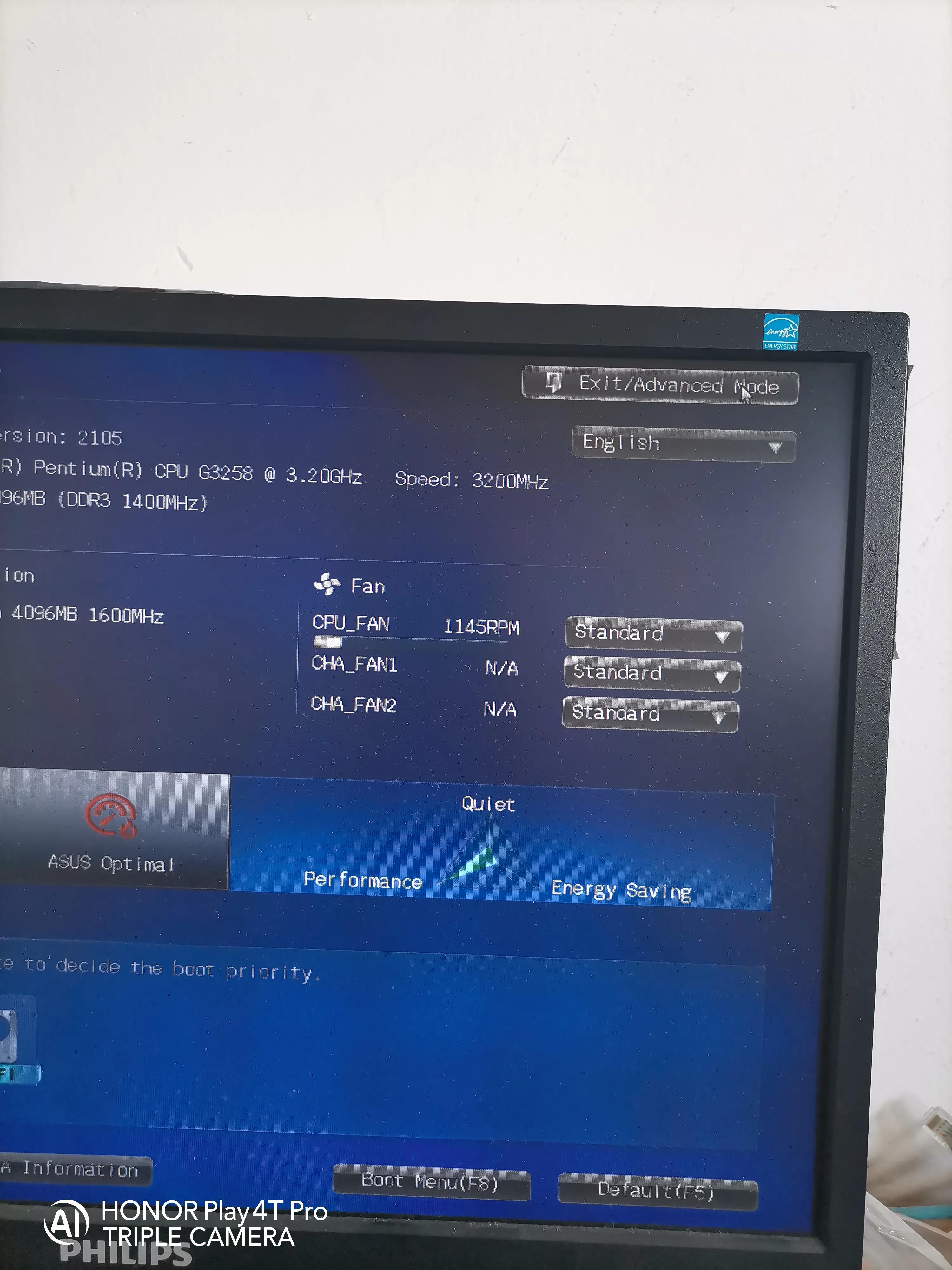 新买的固态硬盘如何装win10系统