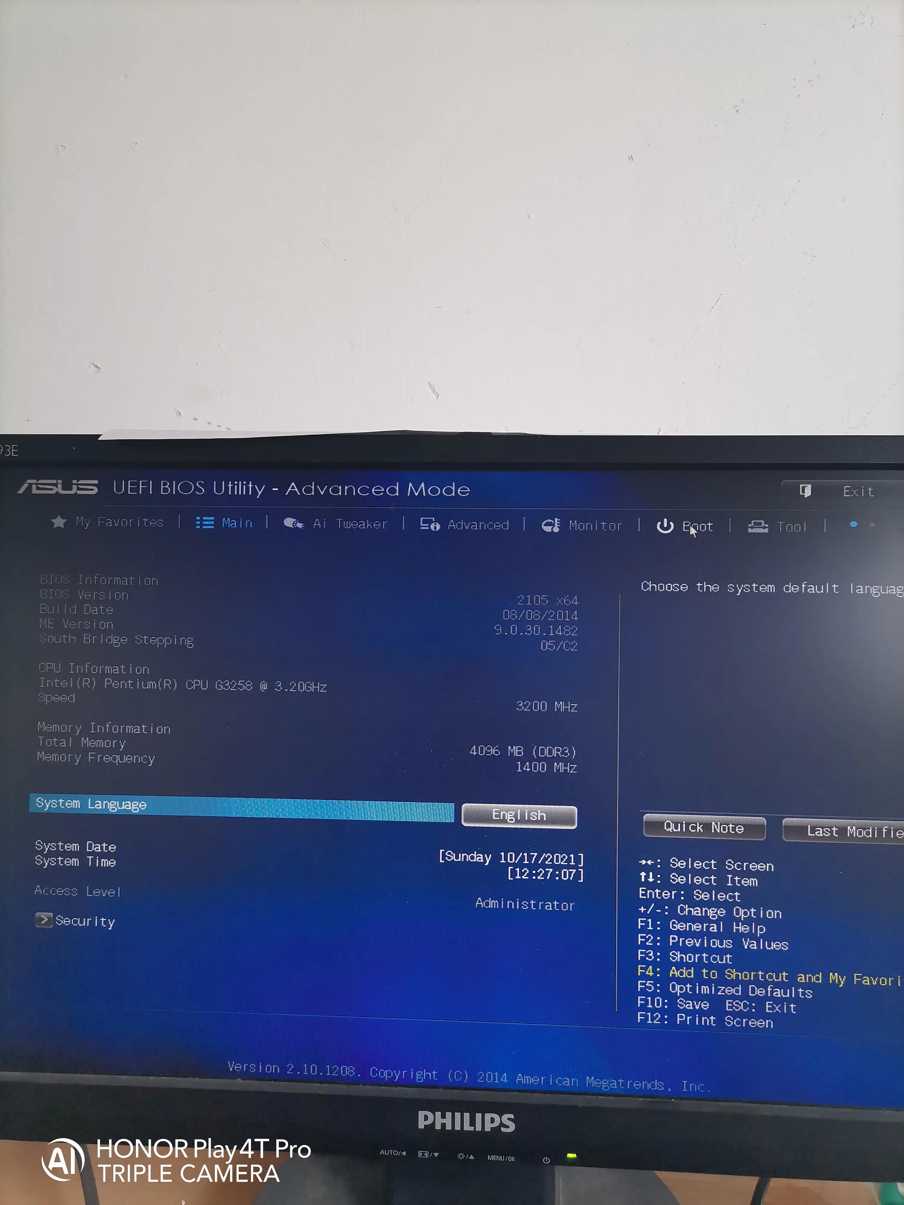 新买的固态硬盘如何装win10系统