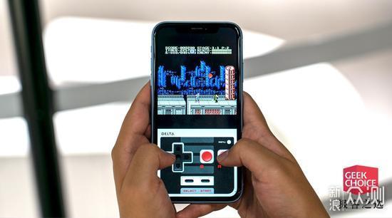 iPhone玩红白机游戏?这个模拟器能帮你做到