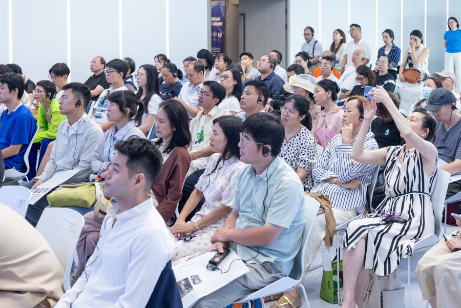 媒体关注 | 非洲专家：如何像拥有钴、钽资源一样，拥有数字主权？|讲堂176-6①