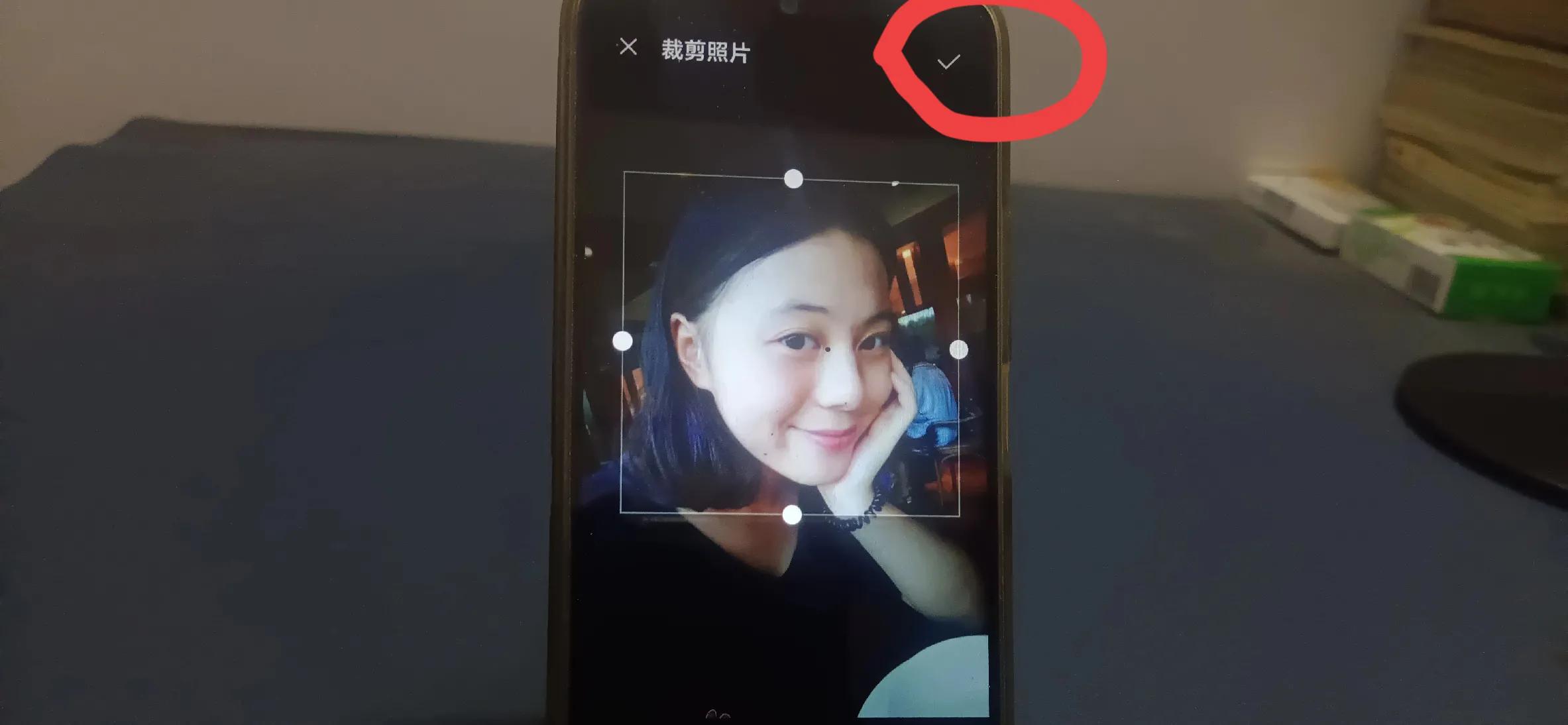 怎样把手机桌面上图标,更换成自己喜欢的样式?我来教你设置方法