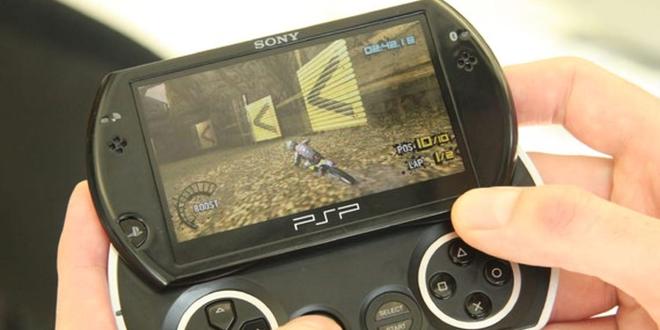 索尼 PSP Go 经典掌机迎来扩容模块，MicroSD 卡完美替代记忆棒