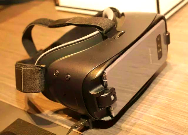 VR眼镜全面解析：介绍、品牌与选购建议