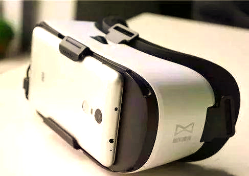 VR眼镜全面解析：介绍、品牌与选购建议