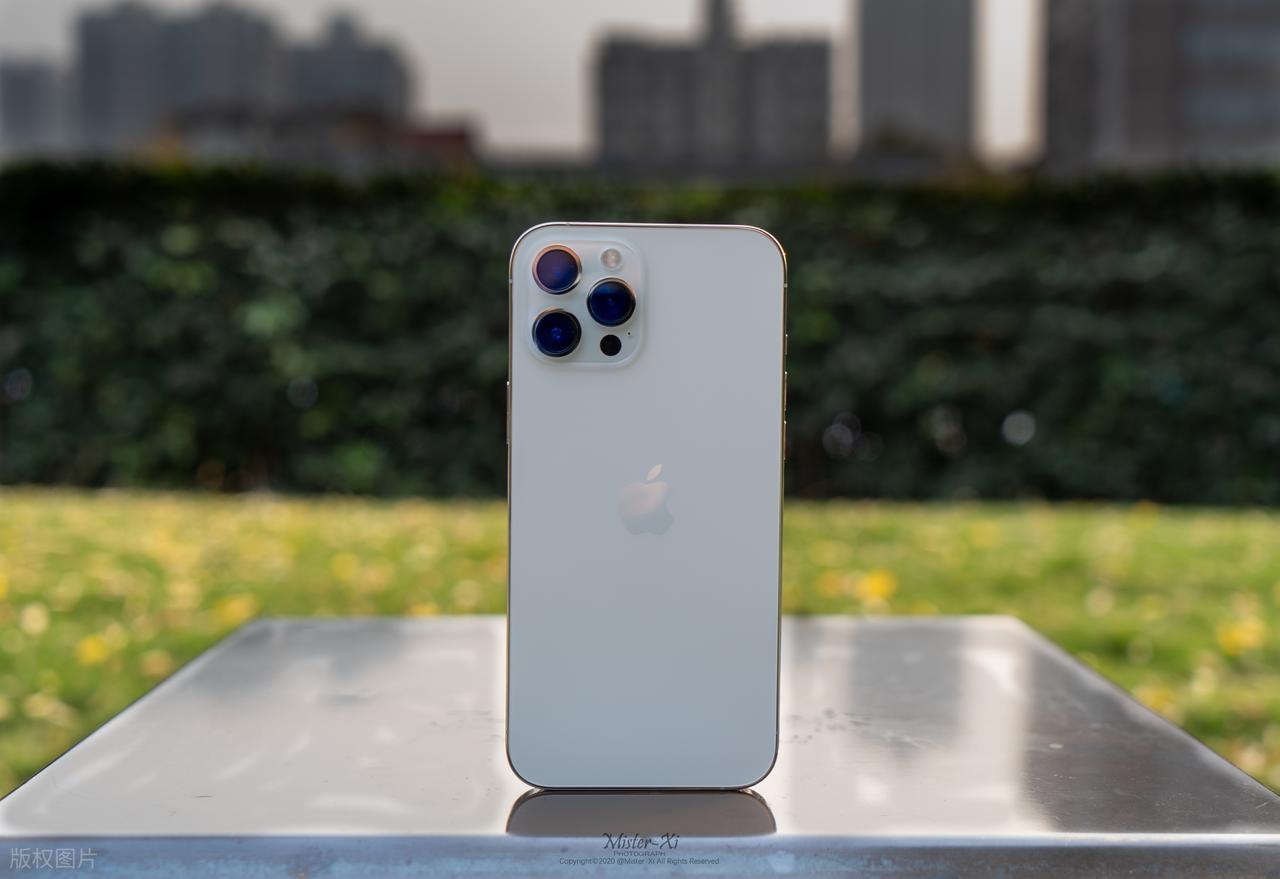 iPhone隐藏技巧大公开！这些功能不用，真有点吃亏