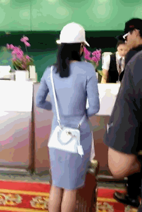 33岁的魏晨“高调”水下求婚成功！网友直呼浪漫又别致