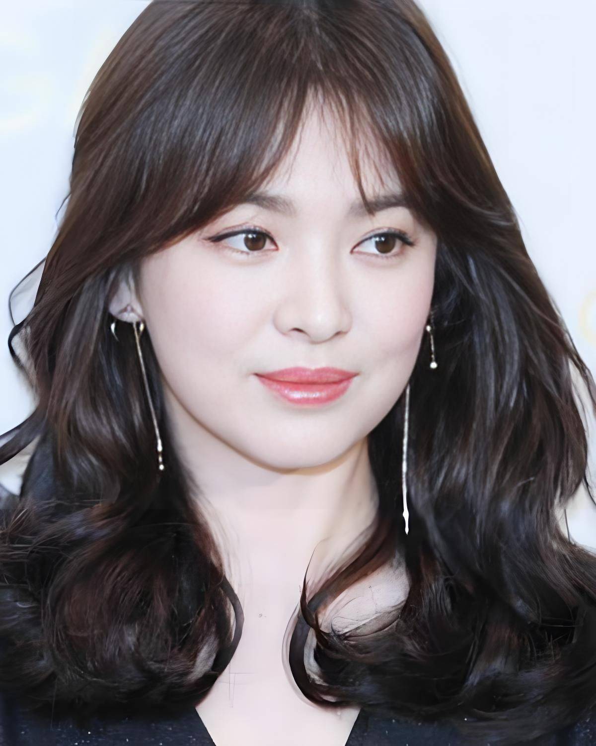 外媒评选2025最美的韩国女明星TOP10，哪位是你的白月光？