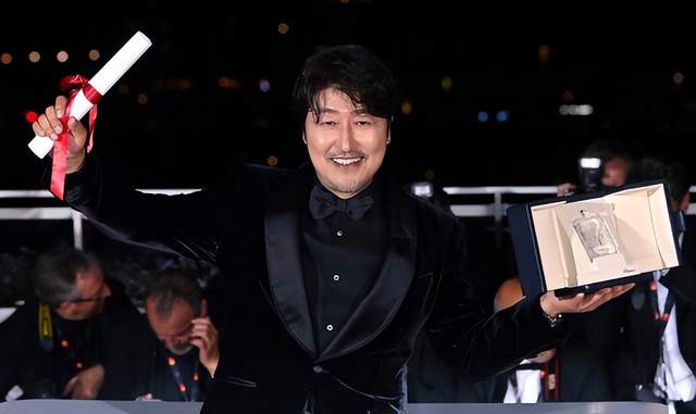 给“演技最好的10位韩国男演员”排个名:李政宰第9,宋康昊仅第2