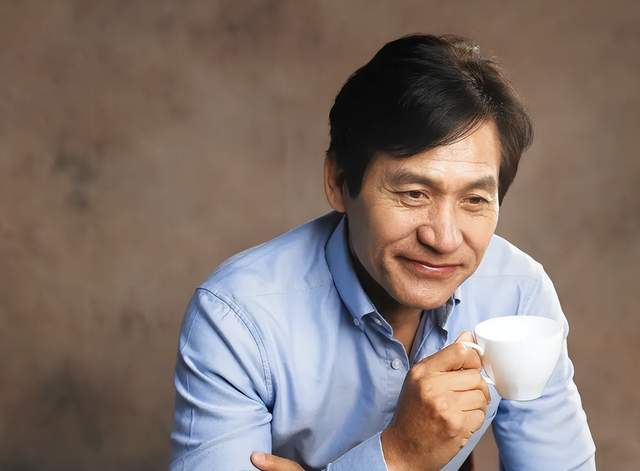 给“演技最好的10位韩国男演员”排个名:李政宰第9,宋康昊仅第2