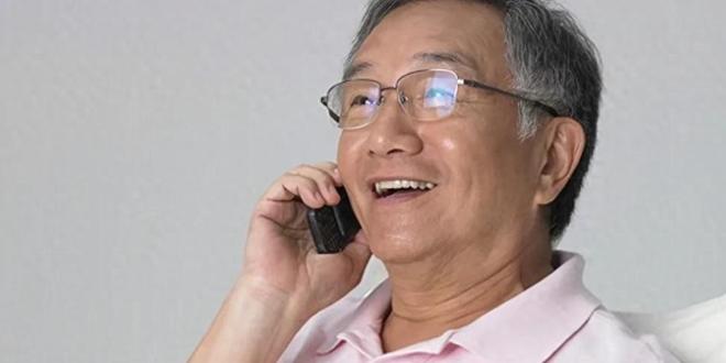 伺候公婆六年被小叔子一个耳光打醒，她把公婆送上车：不伺候了