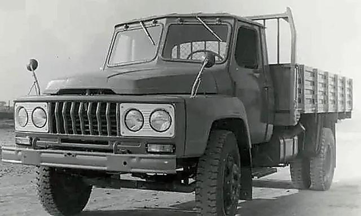 七八十年代经典老卡车回顾,估计没几个年轻司机会开