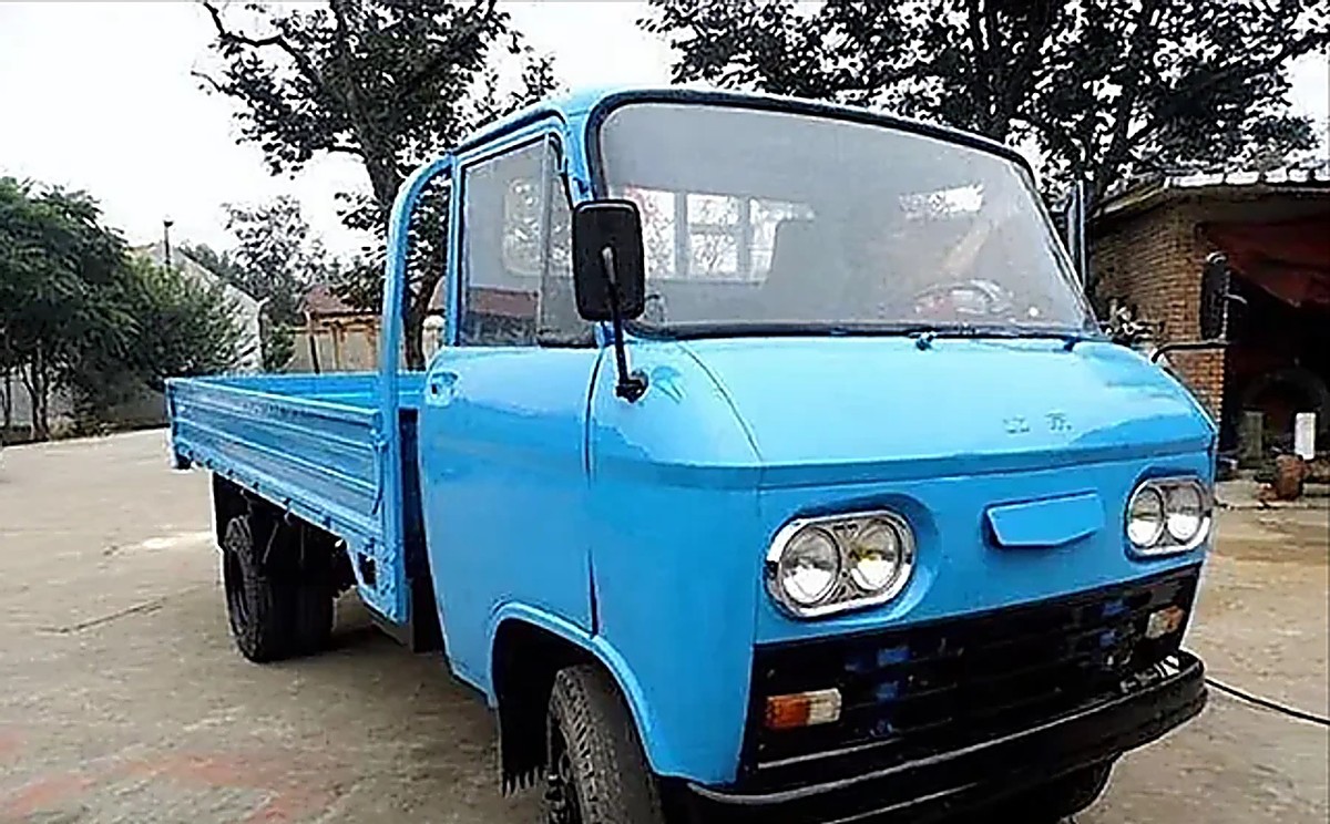 七八十年代经典老卡车回顾,估计没几个年轻司机会开