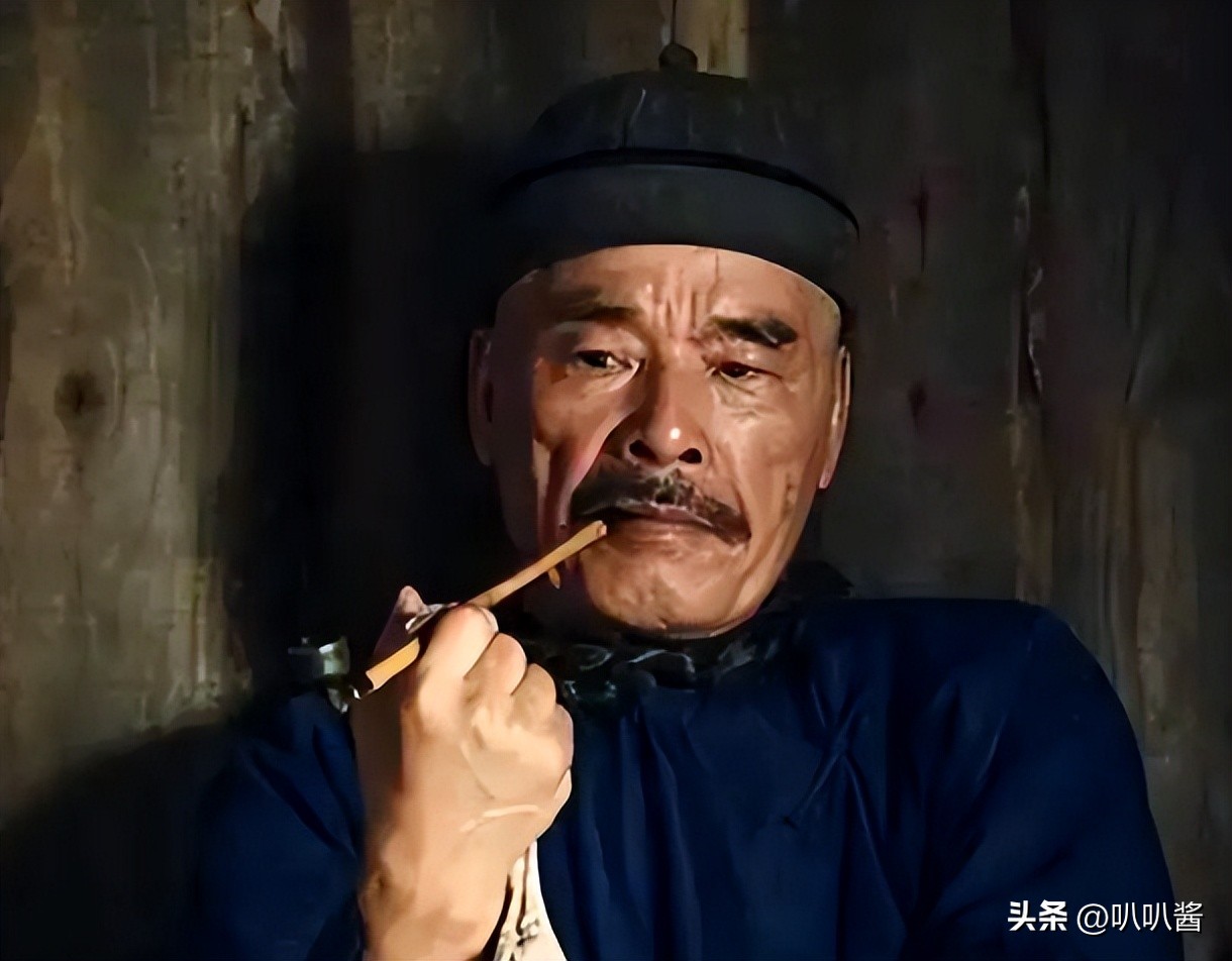 他生活风流程度堪称现代“韦小宝”！71岁又娶了20岁小娇妻