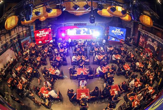 玩家故事：每月赢一亿欢乐豆 他靠斗地主养家