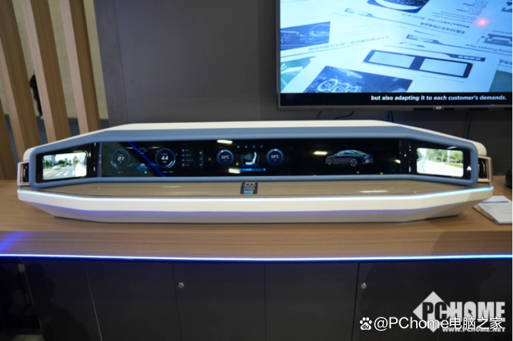 CES2024:京东方全球首发45英寸9K氧化物Mini LED车载贯穿屏