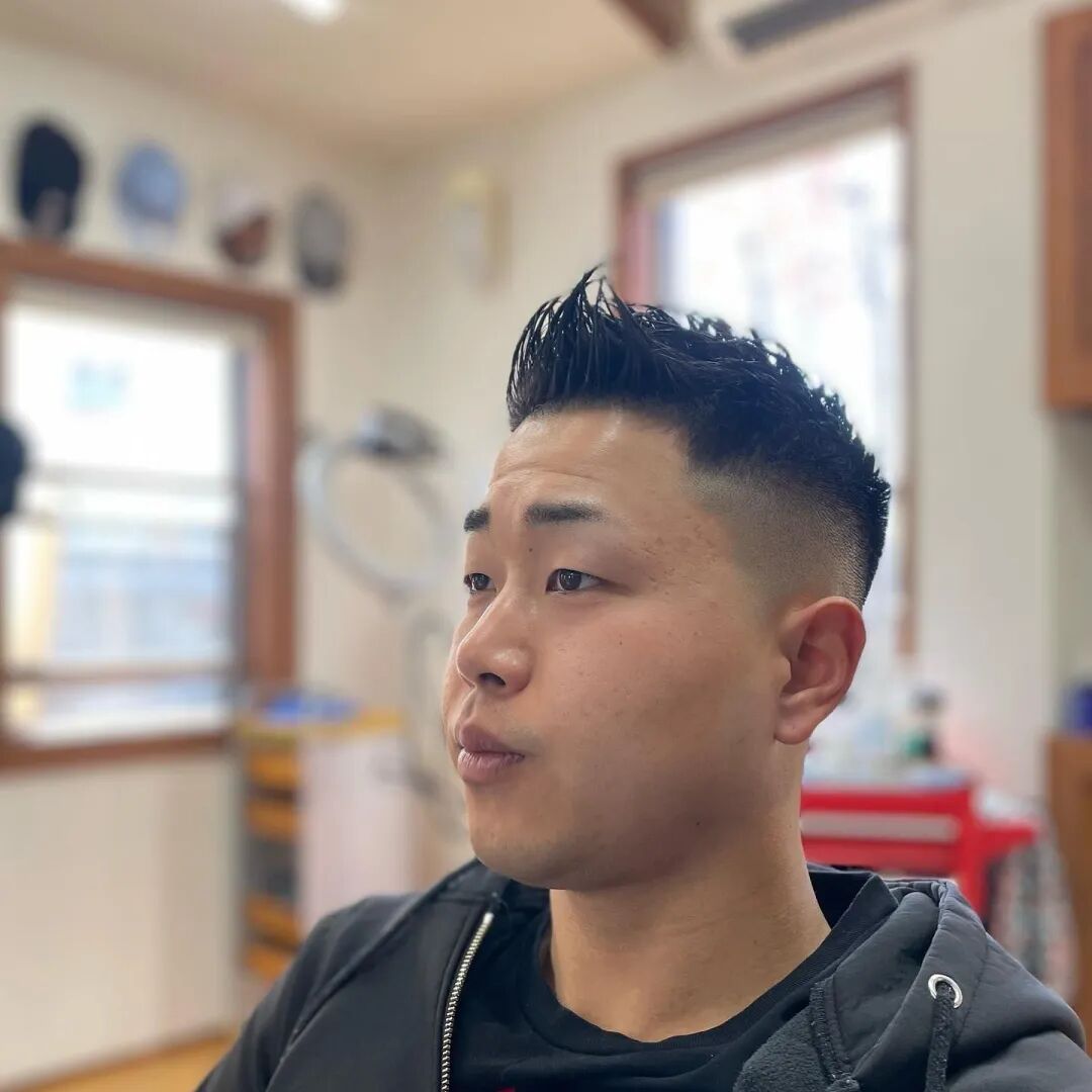 男士发型别乱剪,要剪就选这14款,很有型帅气