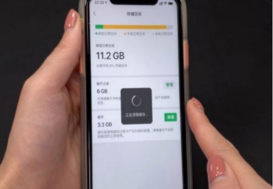 深夜偷看“成人网站”,还以为无人知晓?你可能被安排得明明白白
