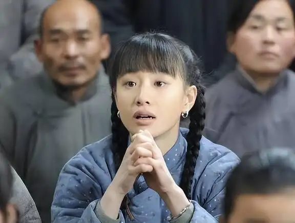 央媒不再容忍!以那英为首的6位明星被整治,如今大快人心?