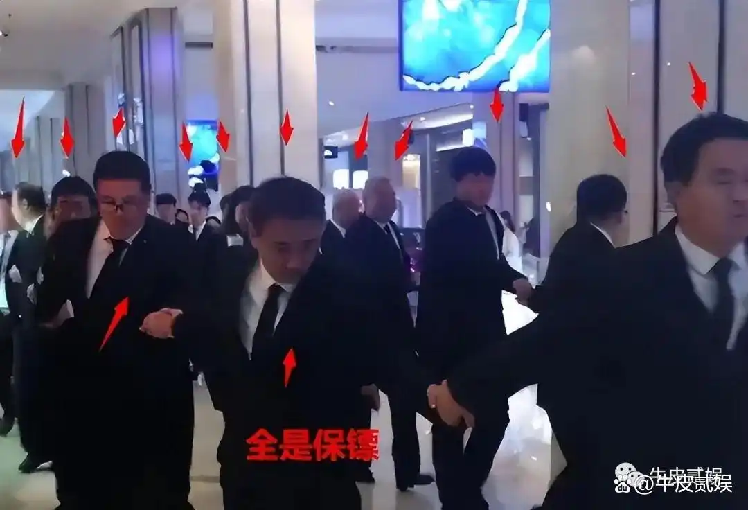 自以为很红,结果被现实啪啪打脸的明星,隔着屏幕都觉得好尴尬