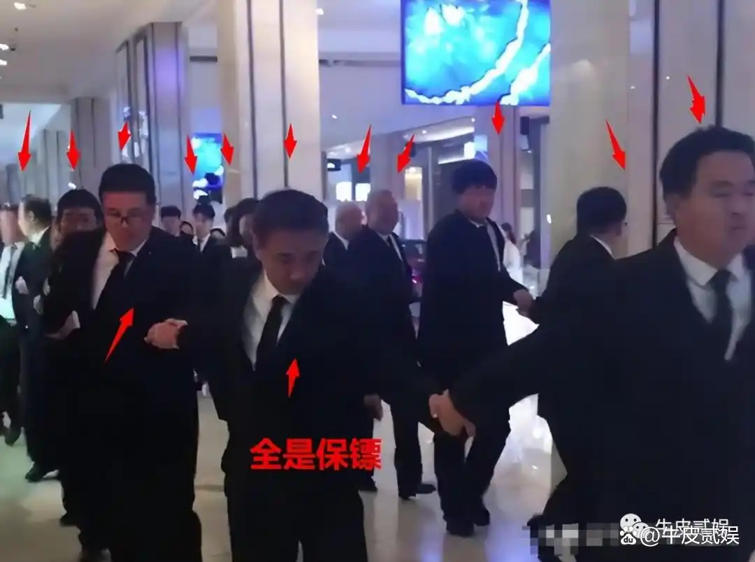 自以为很红,结果被现实啪啪打脸的明星,隔着屏幕都觉得好尴尬
