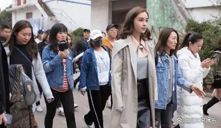 几位爱耍大牌的明星，被“怒批”仍不知悔改，出门要带够保镖