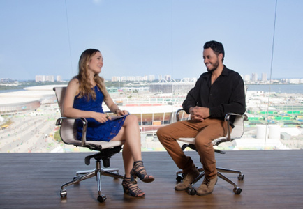 如何撰写校园新闻脚本？