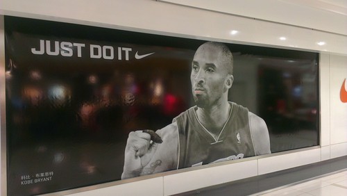 最强拍照四核机中国化 行货HTC One X评测