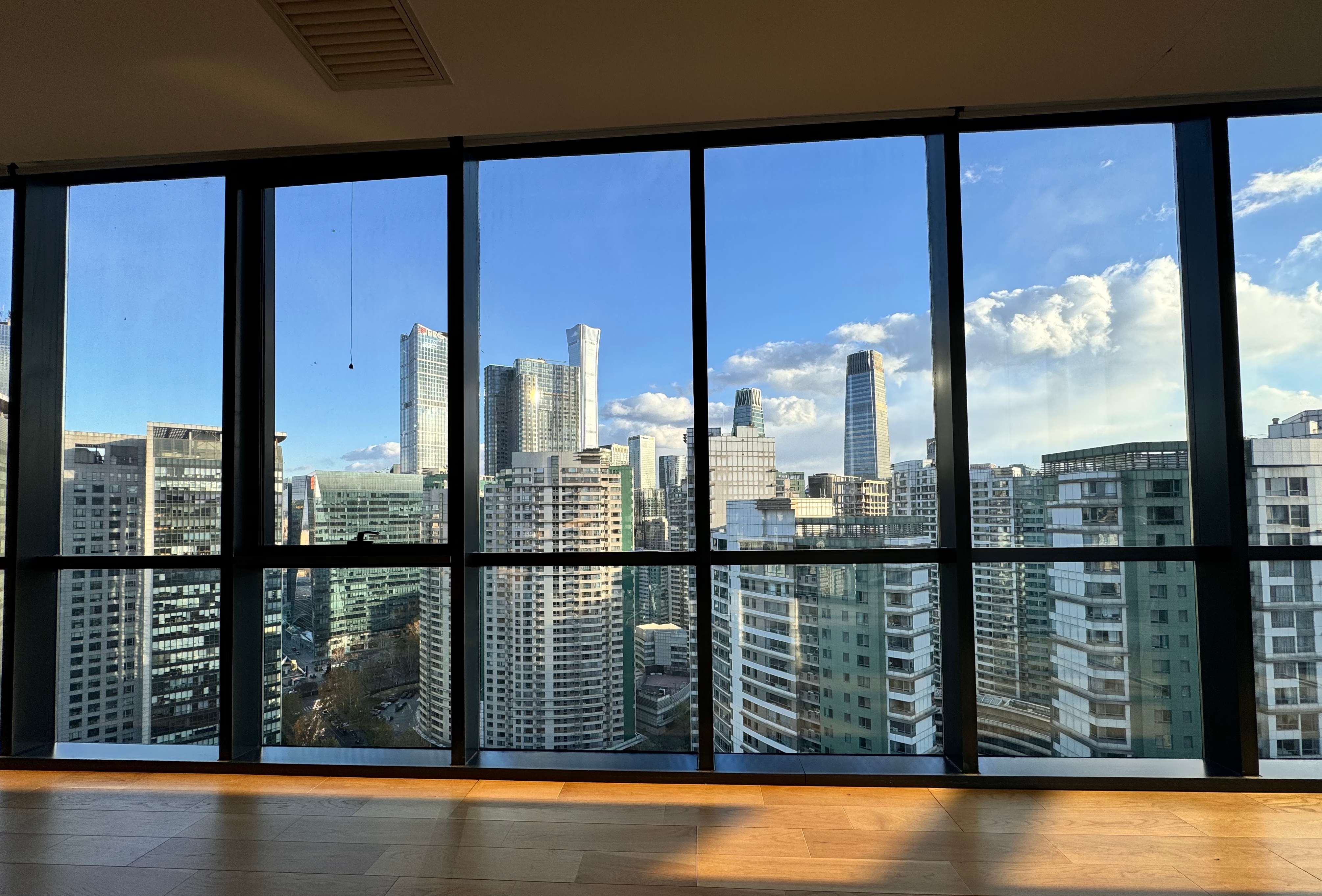 干了12年外贸，我发现大部分人的开发信，其实都在“自嗨”