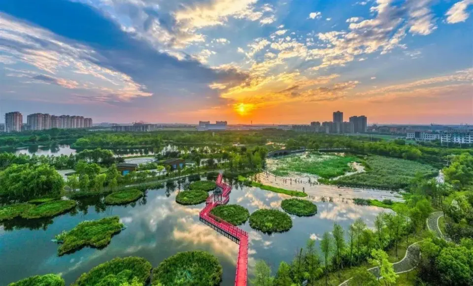 江苏杀出黑马！南京苏州都懵了，这座小县城靠什么吸金51.6亿