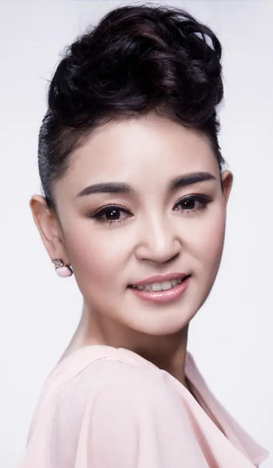 河南籍11位美女主持人,你最喜欢哪位
