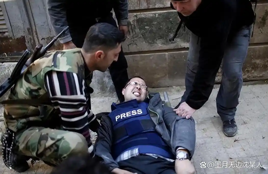 31名记者丧生：国际冲突中的媒体安全危机与战地记者生存困境