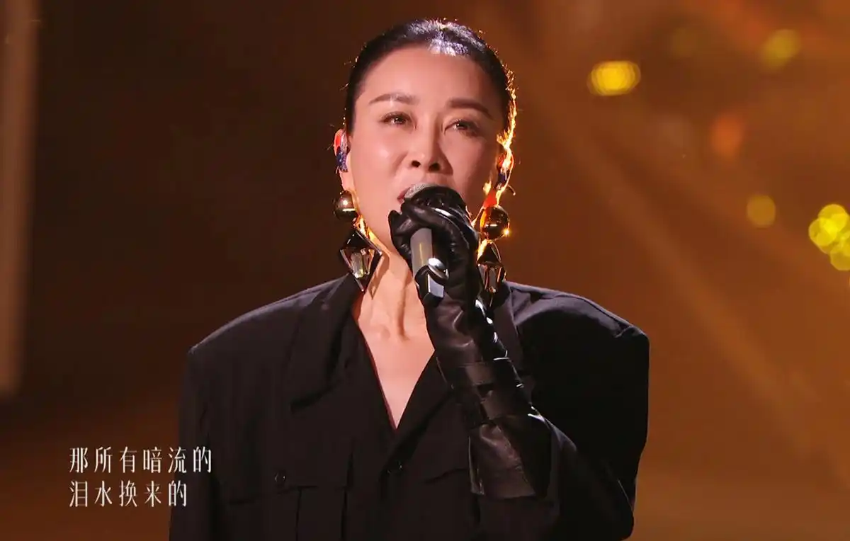 《歌手》第5期排名出炉：那英第二，张钰琪成黑马，杭盖乐队出局