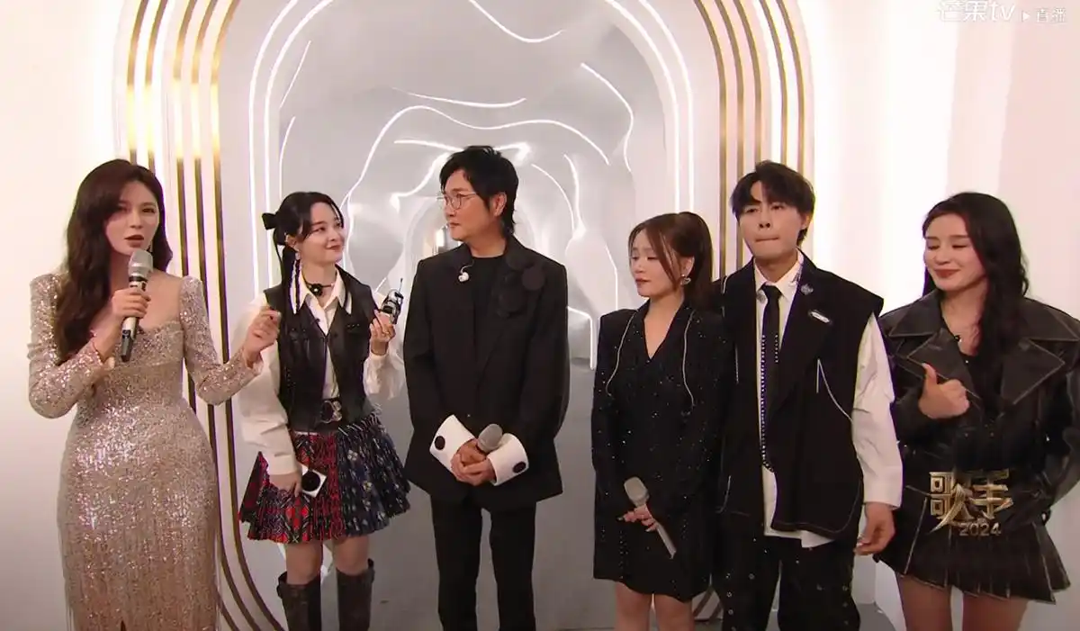 《歌手》第5期排名出炉：那英第二，张钰琪成黑马，杭盖乐队出局