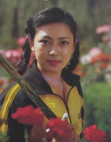 揭秘众明星神秘原配:张国立前妻溺爱儿子未再嫁