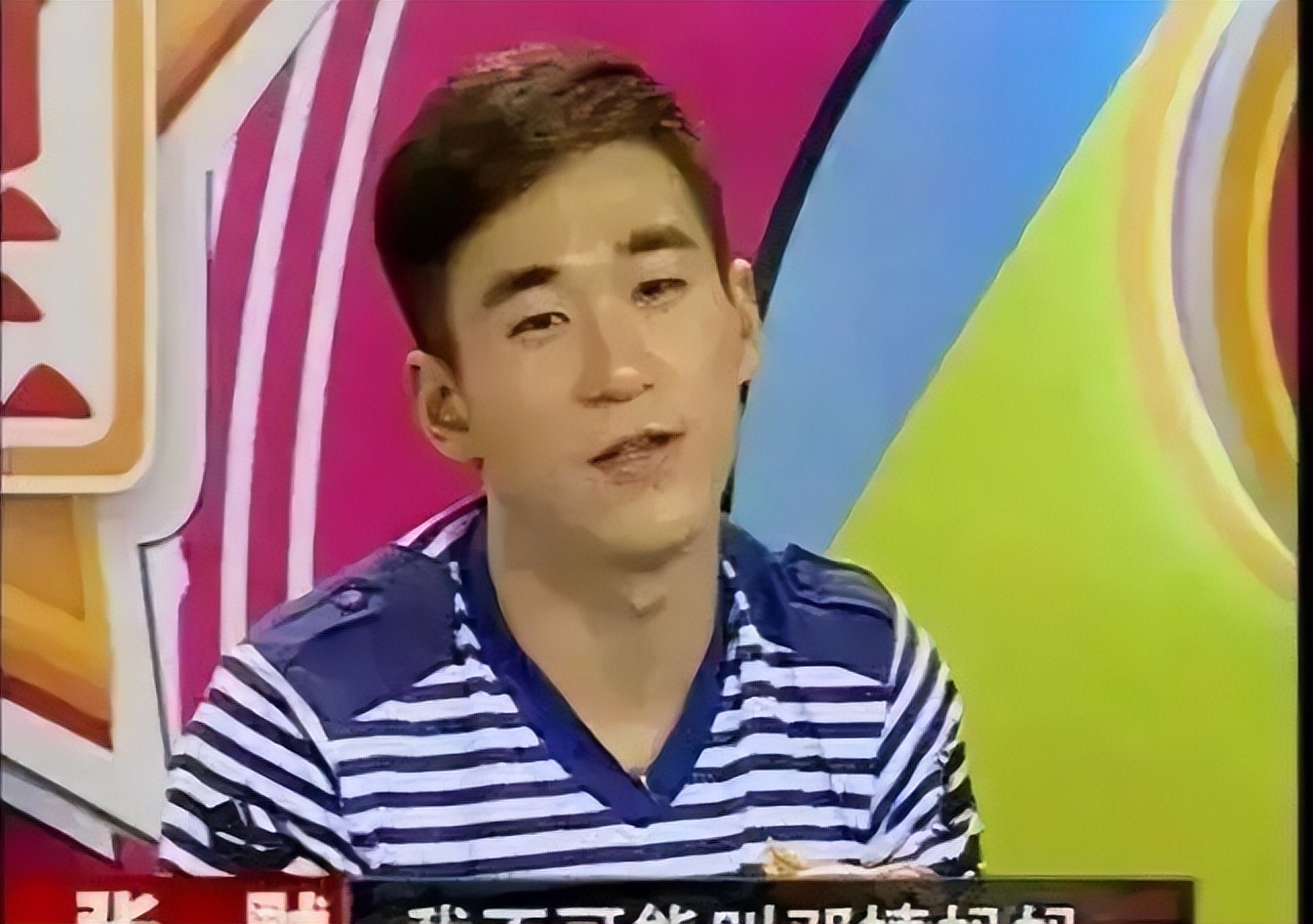 张国立:不要说我儿子是“问题男人”,他42岁未婚到底是谁之过?
