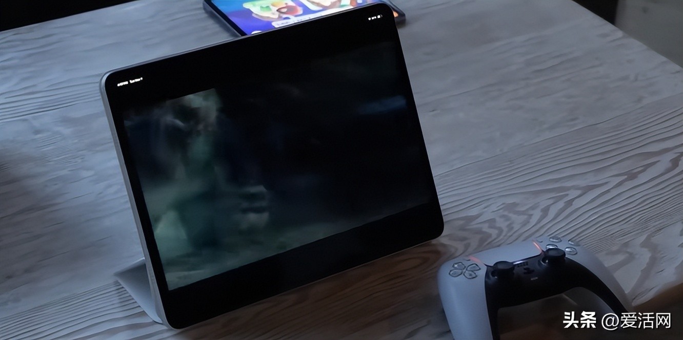 用iPhone15 Pro玩《生化危机4》？我劝你想清楚再玩