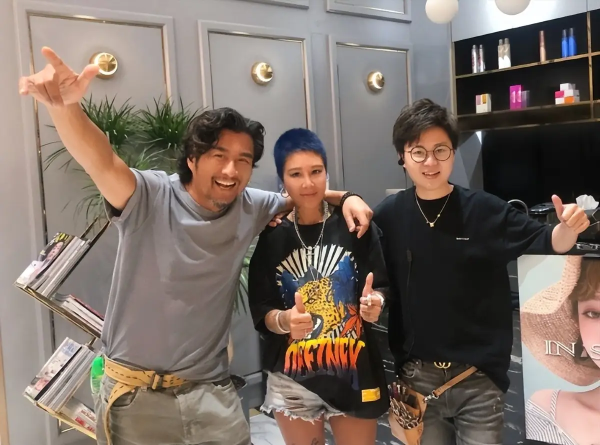 61岁孙兴宣布与前妻复合,同居1年旧情复燃,富婆女友选择放手