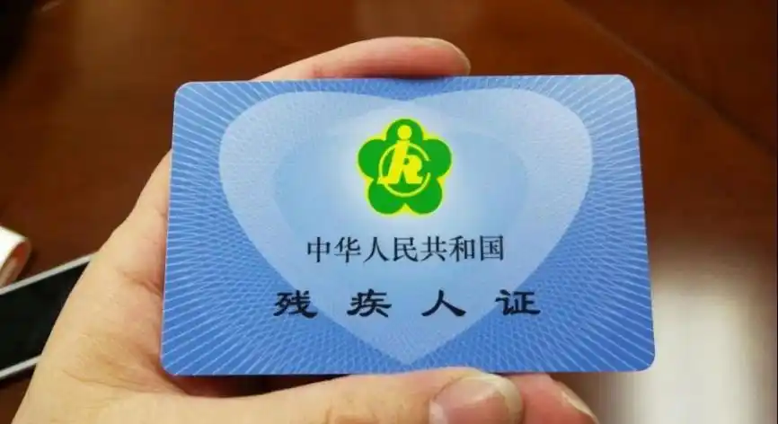 2025十大奇葩新闻，精彩程度堪比段子，个个都是人才，看看你漏了哪个