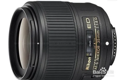 摄影爱好者该如何选择“第一支镜头”？