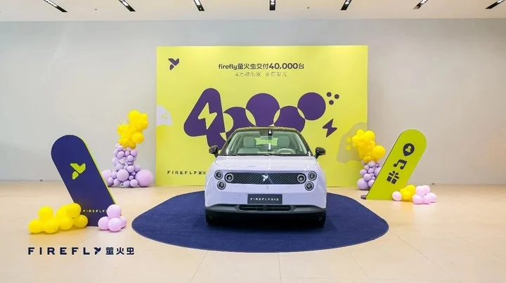 早报|笔记本、手机集体提价/美的空界M5空调上架,采用海思AI芯片/小米17 Air原型机曝光