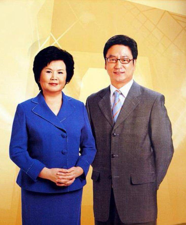 央视主持人邢质斌：和初恋丈夫相守49年，如今75岁的她过得怎样？