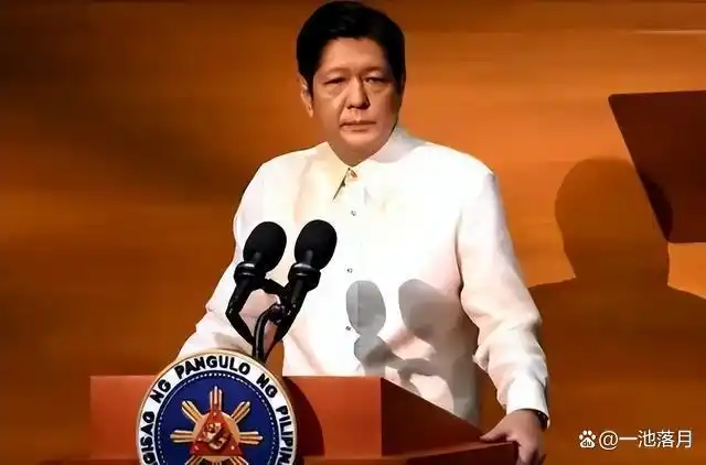 刚被中国点完名，马科斯还不消停，放宽30多年限制，事关台湾