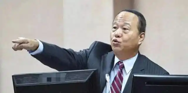 解放军台海行动升级？7月5日，菲律宾也打台湾牌，台军警告赖清德