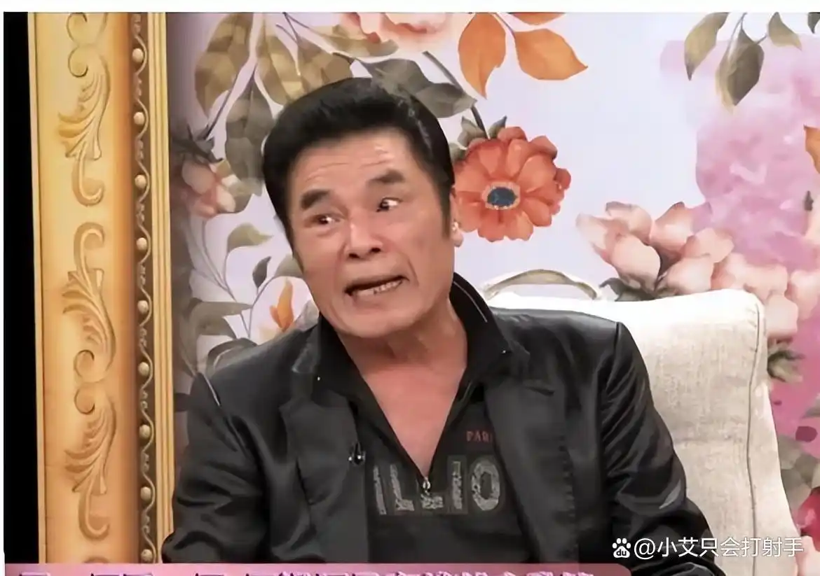 “6个老婆”同住一屋，每月人均7万零花钱，71岁又娶第7房娇妻