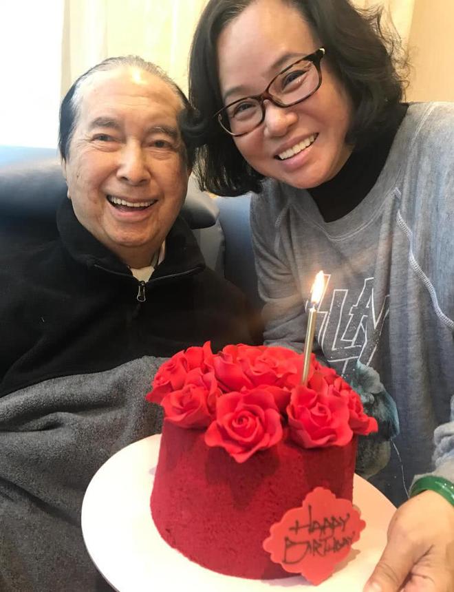 98岁赌王何鸿燊有7名护工服伺，太太团为防再娶，护工必须已婚