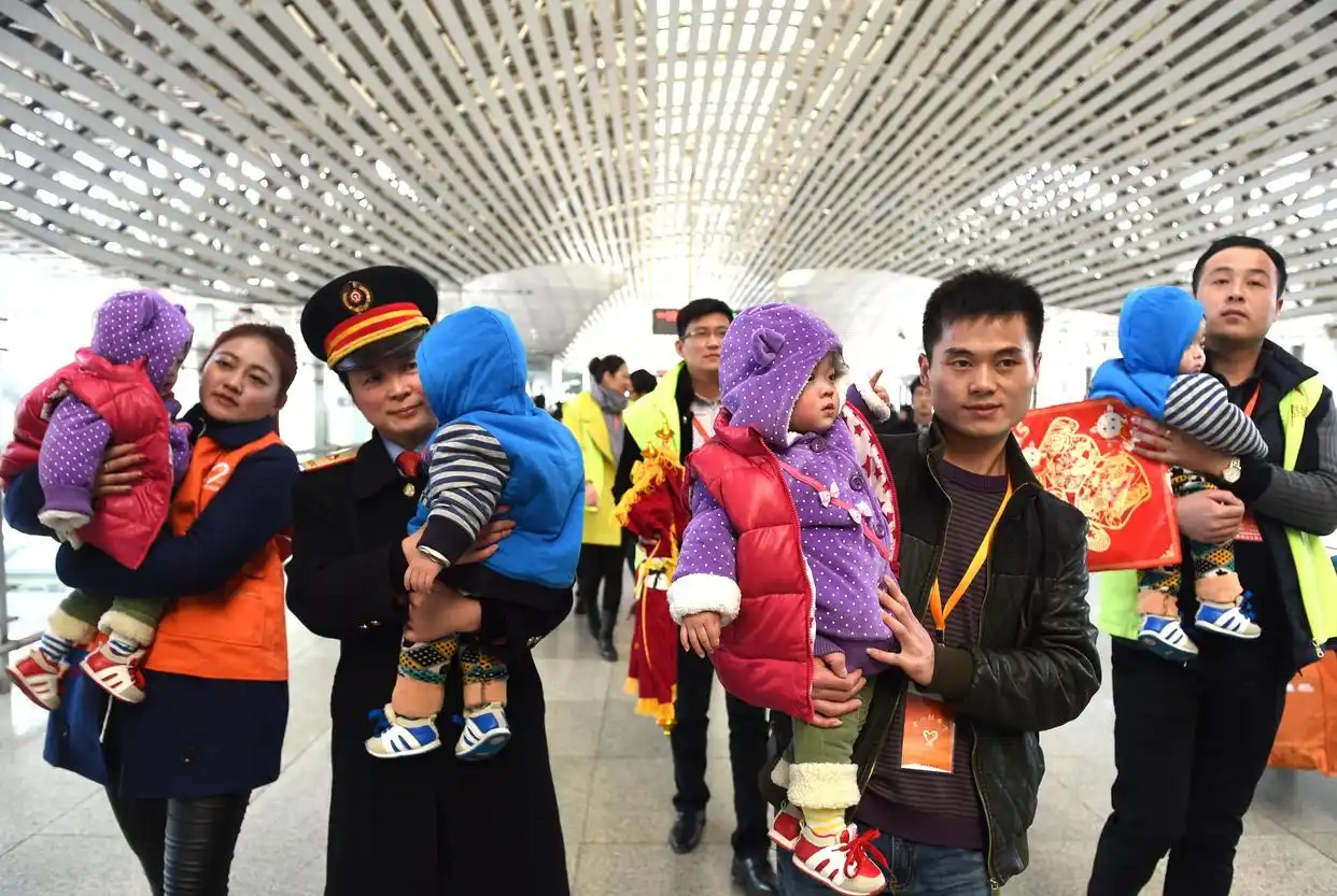 “一式四份”，来看四胞胎之家的脱贫喜悦